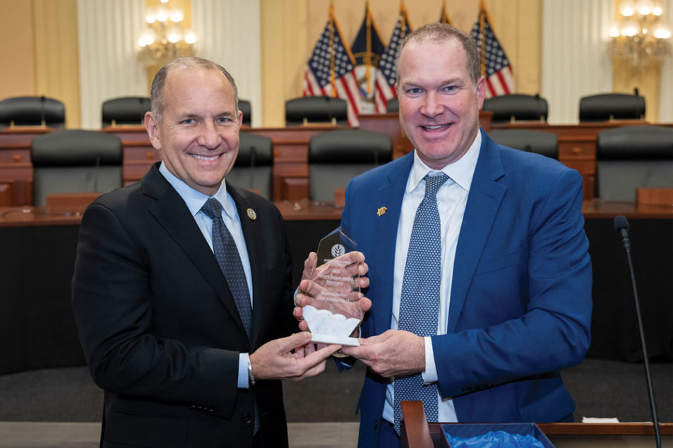 ABA honors four members of Congress | Supermarket Perimeter